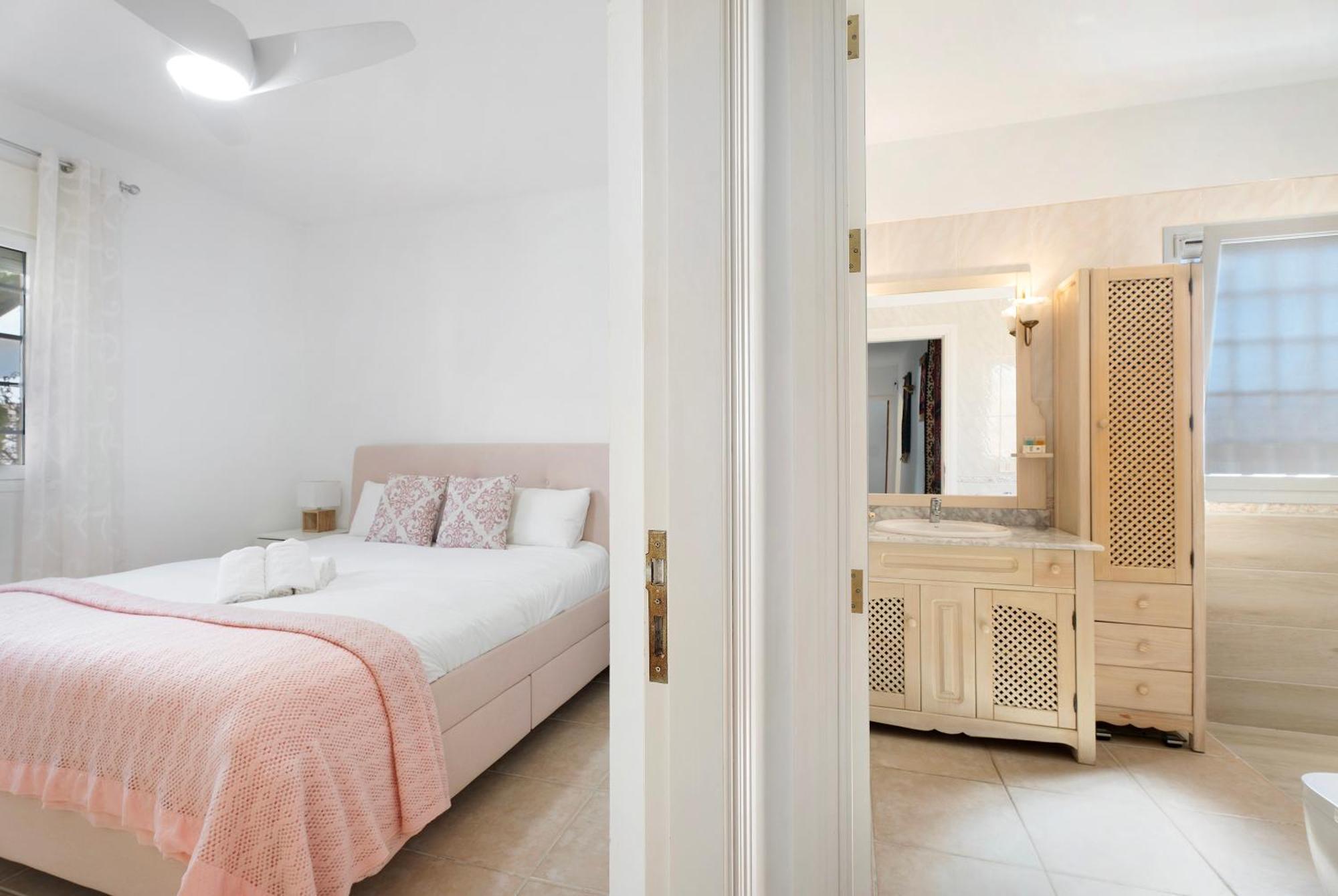 Casa Carla Private, Pool, Air By Paramount Holidays Puerto de Santiago (Tenerife) Exterior foto